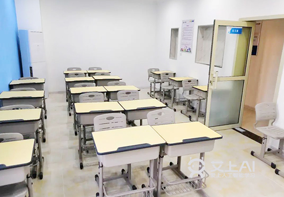 紧跟总部 耐心细致 艾上AI分校在包围圈中铸就品牌3